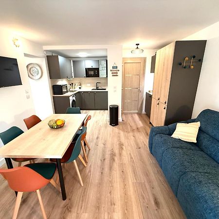 Fiori Di Cala Rossa Residence Hoteliere Lecci Ngoại thất bức ảnh