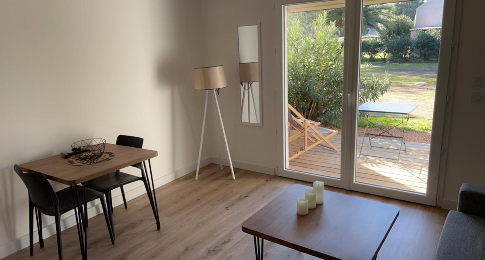 Fiori Di Cala Rossa Residence Hoteliere Lecci Ngoại thất bức ảnh